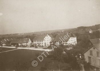 Ein Bauerndorf an der Zürichstrasse Uster, 1893