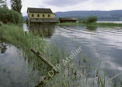 Postkarte - Fischerhaus am Greifensee - Riedikon (Uster) aus der Serie «Stadt + Land»
