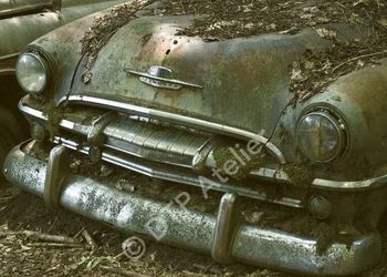 Postkarte «Plymouth - Limousine» aus der Reihe «Technik + Natur»